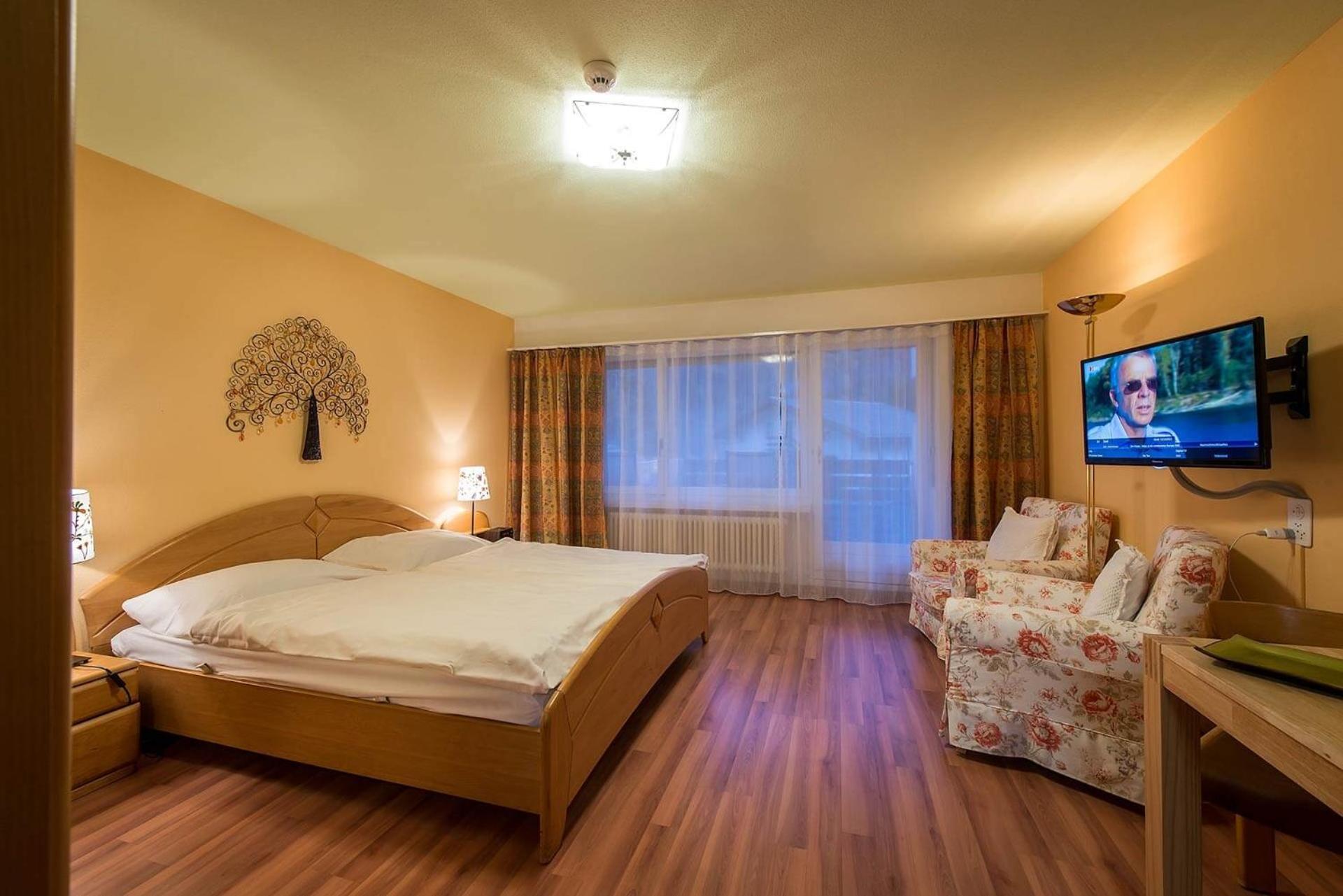 Badehotel Salina Maris – Wellness & Vintage Mörel Esterno foto