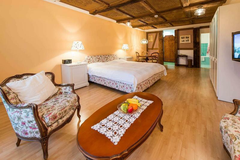 Badehotel Salina Maris – Wellness & Vintage Mörel Esterno foto